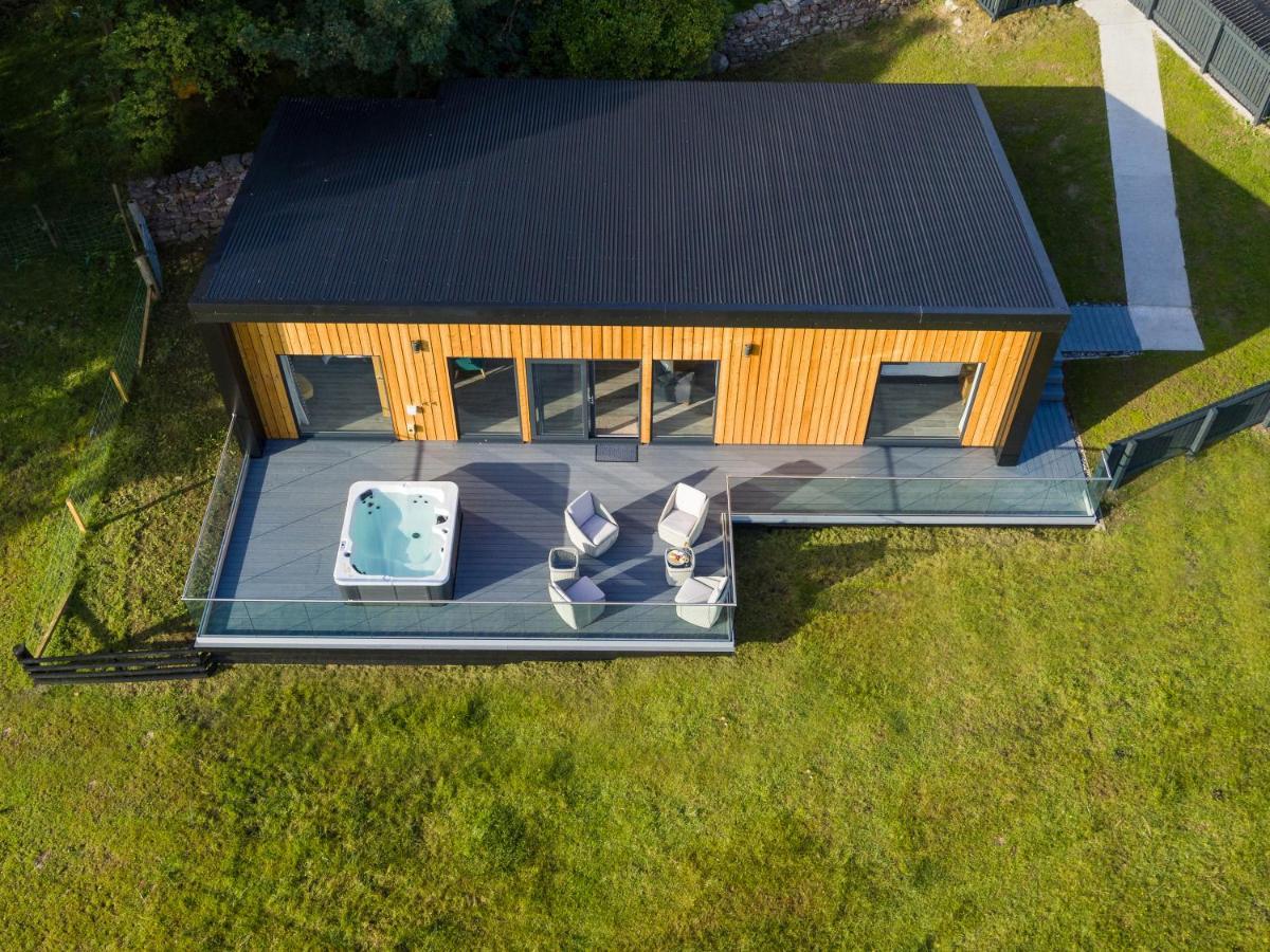 Birches Lodge With Hot Tub Dundonnell 외부 사진